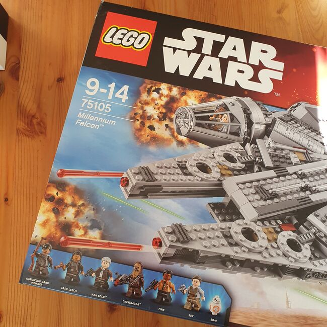 Lego Millennium Falcon new in box, Lego 75105-1, Olli, Star Wars