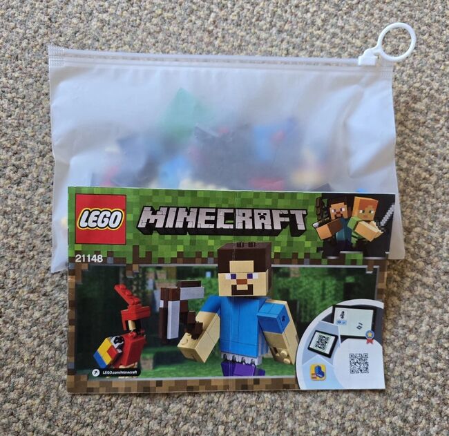 Lego Minecraft #21148 - Steve BigFig with Parrot, Lego 21148, Natalie Neesam, Minecraft, Beckermet, Image 3