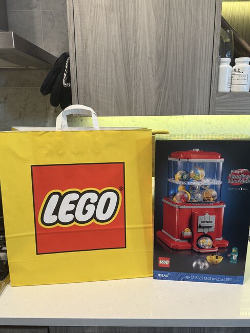 LEGO Minifigure Vending Machine - NEW w/Receipt, Lego 21358, Kevin, Ideas/CUUSOO, Richmond, Abbildung 2