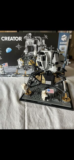 Lego NASA Lunar Lander, 100% complete with box and manual, Lego 10266, Tyler, Space, Cape Town, Abbildung 2