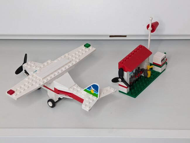 LEGO Set 1808, Light Aircraft and Ground Support, Lego 1808, Reto Berger, Town, Hagenbuch, Image 2