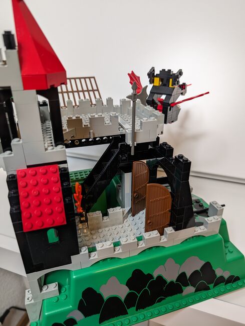 LEGO Set 6082, Fire Breathing Fortress, Lego 6082, Reto Berger, Castle, Hagenbuch, Abbildung 5