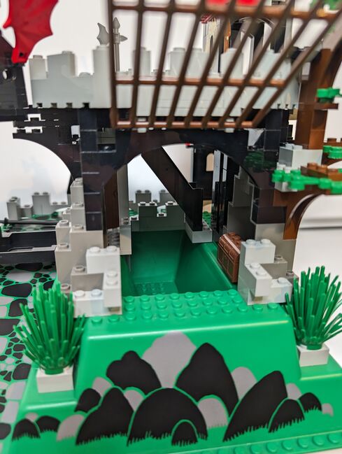 LEGO Set 6082, Fire Breathing Fortress, Lego 6082, Reto Berger, Castle, Hagenbuch, Image 9