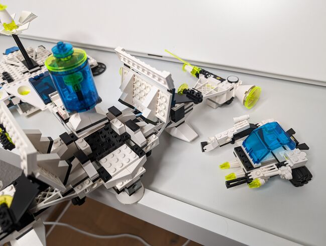 LEGO Set 6982, Explorien Starship, Lego 6982, Reto Berger, Space, Hagenbuch, Image 2