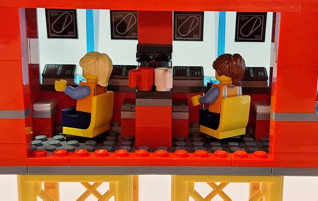 Lego Stellwerk, Lego 60198, Spike, City, Wien, Image 5