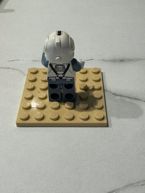 LEGO Star Wars – 501st Clone Trooper Minifigure (Blue Arms & Legs), Lego, Thomas Holloway, Minifigures, Hailsham, Image 2
