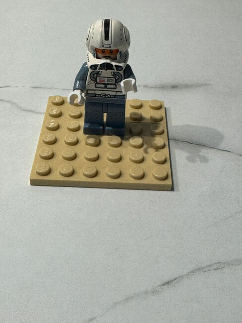 LEGO Star Wars – 501st Clone Trooper Minifigure (Blue Arms & Legs), Lego, Thomas Holloway, Minifigures, Hailsham
