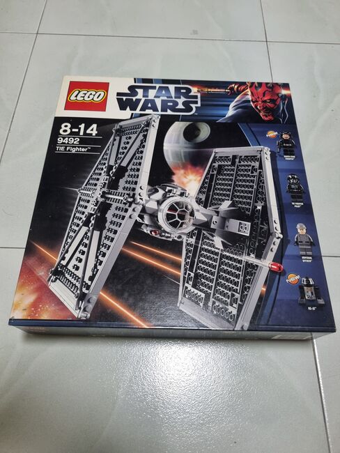 LEGO Star Wars 9492 TIE Fighter, Lego 9492, Buybricks, Star Wars