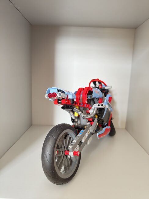 LEGO Technic 42036 - Straßenmotorrad - Superbike, Lego 42036, Lukas Heuberger, Technic, Ternitz, Abbildung 3