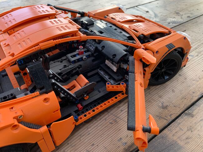 LEGO Technic - 42056 - Porsche 911 GT3 RS - Discontinued Model, Lego 42056, Black Frog, Technic, Port Elizabeth, Abbildung 6