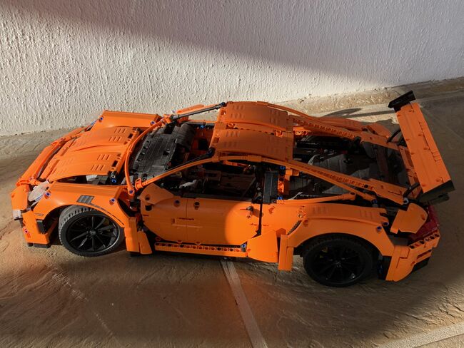 LEGO Technic - 42056 - Porsche 911 GT3 RS - Discontinued Model, Lego 42056, Black Frog, Technic, Port Elizabeth, Image 11