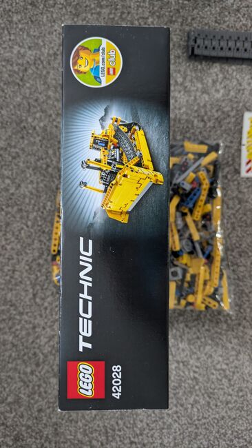 Lego Technic Bulldozer, Lego 42028, Ryan , Technic, Winsford, Abbildung 5