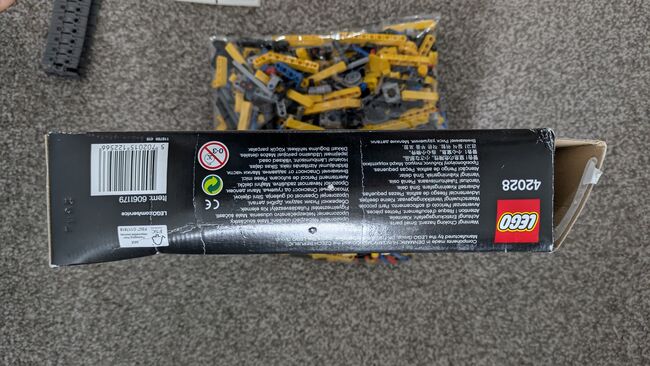 Lego Technic Bulldozer, Lego 42028, Ryan , Technic, Winsford, Abbildung 6