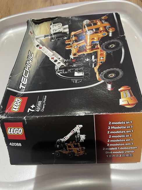 Lego Technic Cherry Picker, Lego 42088, Karen H, Technic, Maidstone, Image 3