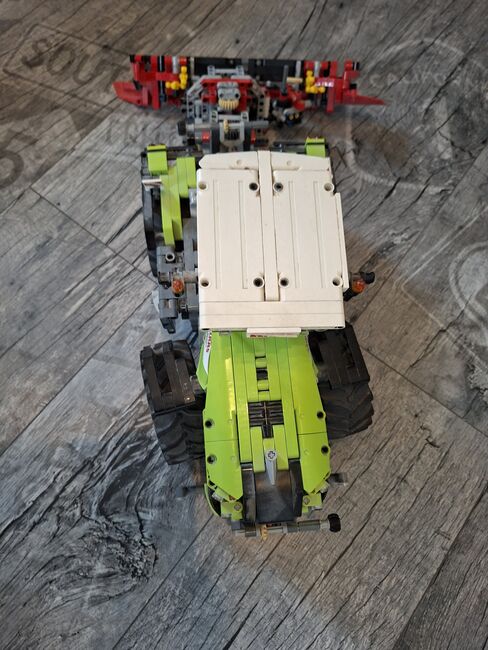 LEGO Technic CLAAS XERION 5000 TRAC VC, Lego 42054, Felix , Technic, Axams, Image 2