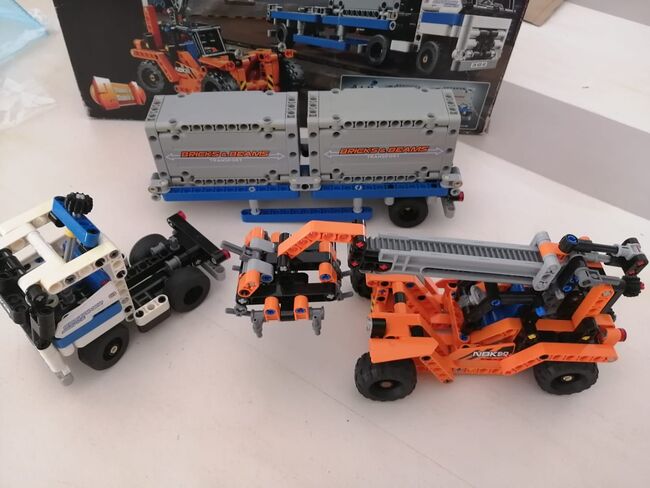 Lego Technic - Container Yard - Retired product., Lego 42062, Adele van Dyk, Technic, Port Elizabeth, Abbildung 2