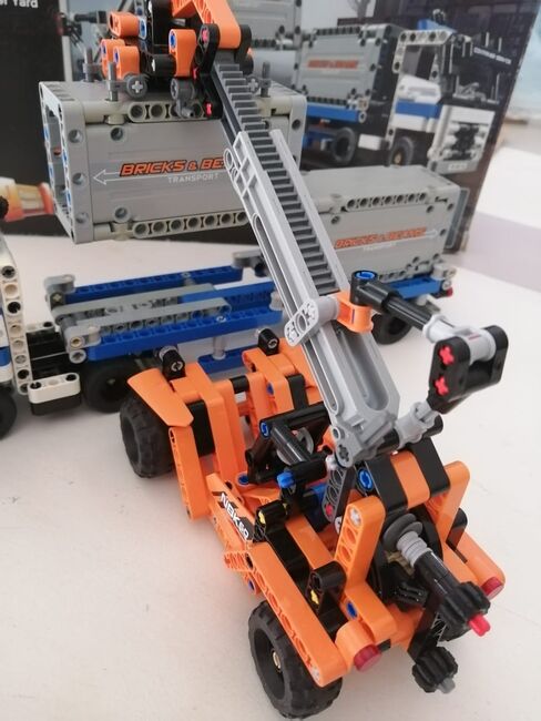 Lego Technic - Container Yard - Retired product., Lego 42062, Adele van Dyk, Technic, Port Elizabeth, Image 3
