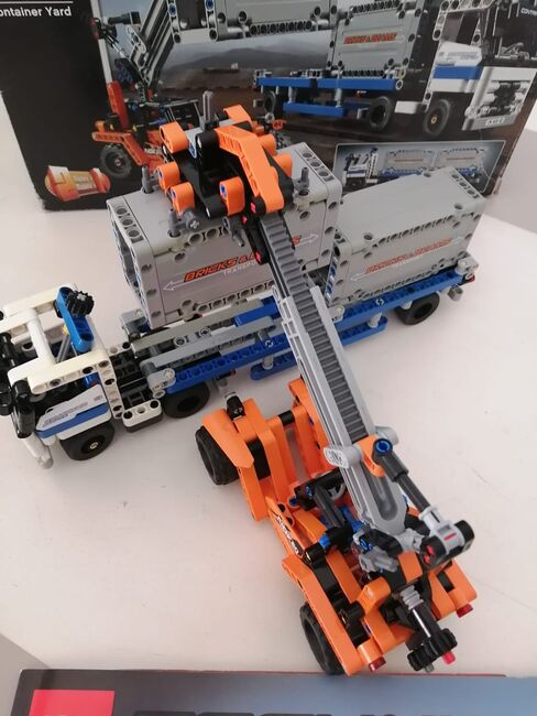 Lego Technic - Container Yard - Retired product., Lego 42062, Adele van Dyk, Technic, Port Elizabeth, Image 6