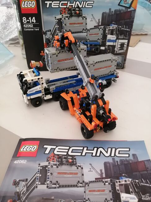 Lego Technic - Container Yard - Retired product., Lego 42062, Adele van Dyk, Technic, Port Elizabeth, Image 9