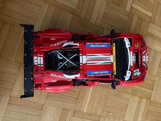 LEGO Technic Ferrari 488 GTE AF Corse, Lego, Nathalie , Technic