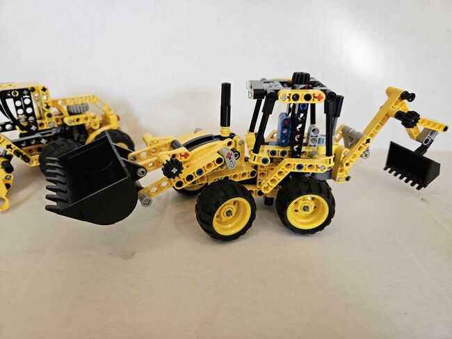 Lego technic JCB and Earth Grader!, Lego, Vikki Neighbour, Technic, Northwood, Image 3