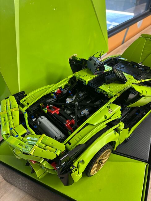 Lego technic Lamborghini Sian, Lego, E Berlowitz, Technic, Johannesburg , Image 2