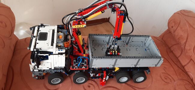 Lego Technic Mercedes Benz Arocs For Sale, Lego 42043, Howard Wallace , Technic, Centurion, Image 5