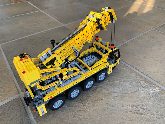 LEGO - Technic - Mobile Crane - 8421, Lego 8421, Black Frog, Technic, Port Elizabeth, Abbildung 8