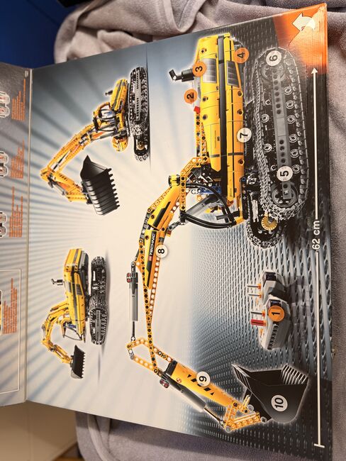 Lego Technik - Motorisierter Raupenbagger, Lego 8043, Julia Kößer, Technic, Image 4