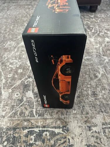 LEGO TECHNIC: Porsche 911 GT3 RS (42056) UNOPENED, Lego 42056, Oman Hutol, Technic, Madrid, Image 3