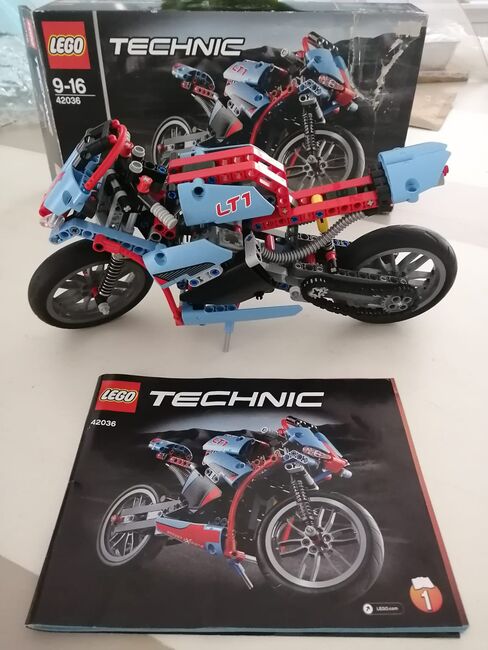 Lego Technic - Street motorcycle 42036 Retired product, Lego 42036, Adele van Dyk, Technic, Port Elizabeth, Abbildung 2