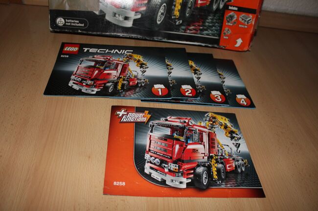 Lego Technic Truck mit Power- Schwenkkran 8258 Vitrinenmodell, OVP, BA, Licht, Lego 8258, Marko , Technic, Dessau-Rosslau, Abbildung 2