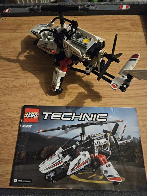 LEGO Technic Ultralight Helicopter, 2-in-1 set 42057, Lego 42057, Vikki Neighbour, Technic, Northwood, Abbildung 3