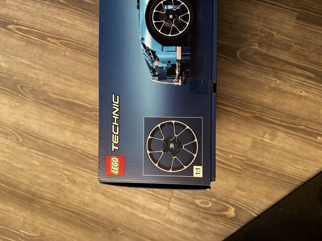 Lego Technik Bugatti Chiron, Lego, Philip, Technic, Image 2