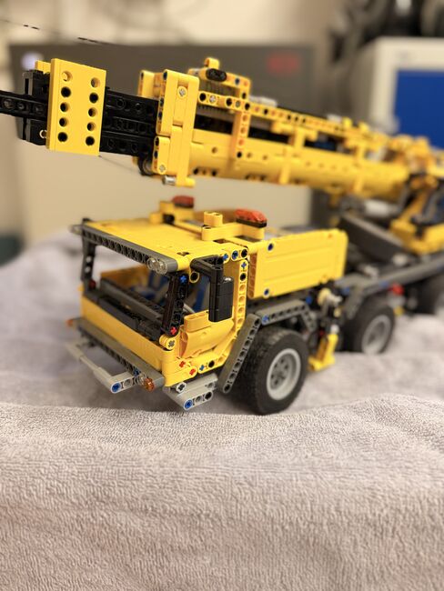 Lego Technik- mobiler Schwerlastkran, Lego 42009, Julia Kößer, Technic, Image 9