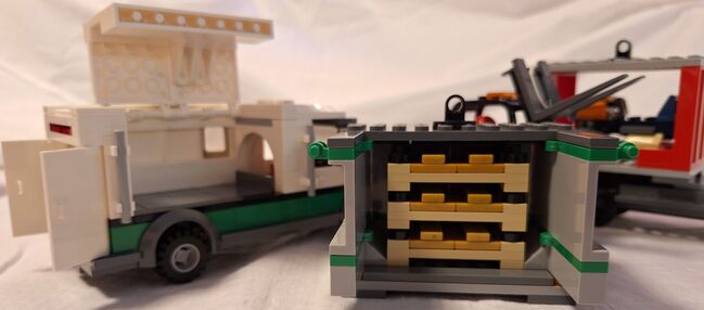 Lego Wagenset, Lego 60198, Spike, City, Wien, Image 3