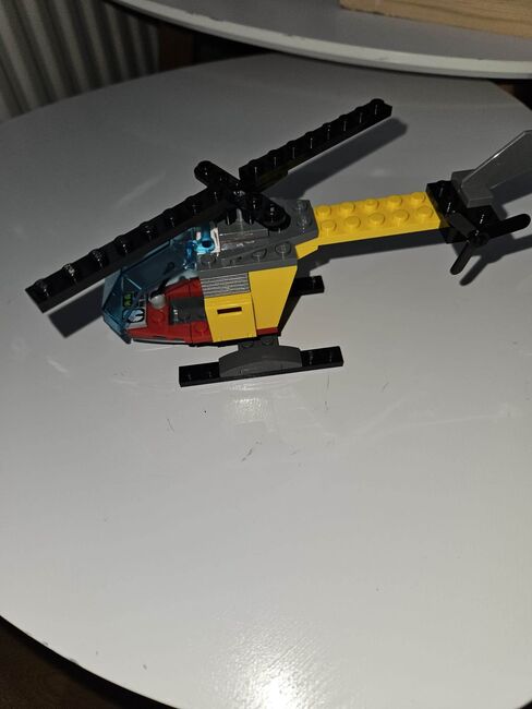 LEGO yellow helicopter!, Lego, Vikki Neighbour, City, Northwood, Image 3