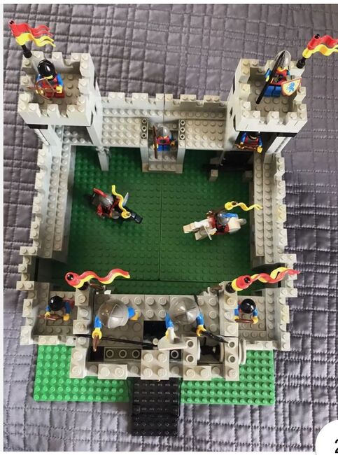 Legoland castle, Lego 6080, Mario , Castle, Hazel grove , Abbildung 3