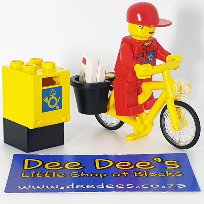 Mail Carrier, Lego 6420, Dee Dee's - Little Shop of Blocks (Dee Dee's - Little Shop of Blocks), Town, Johannesburg