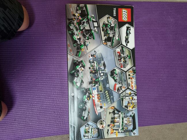 Mercedes AMG Petronas Fornula One Team, Lego 75883, Julien, Speed Champions, Penrith, Image 3
