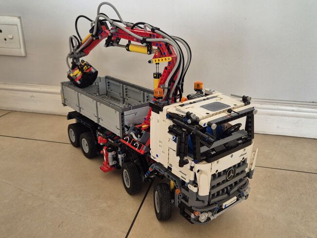 Mercedes-Benz Arocs Technic truck, Lego 42043, Kyle, Cars, Port Elizabeth 