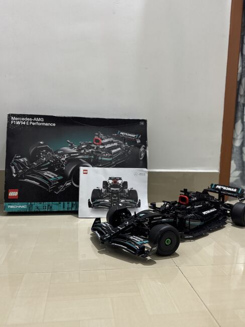 MERCEDES F1 W14 E PERFORMANCE, Lego, PRANAY JYOTI PATOWARY, Diverses, TEZPUR