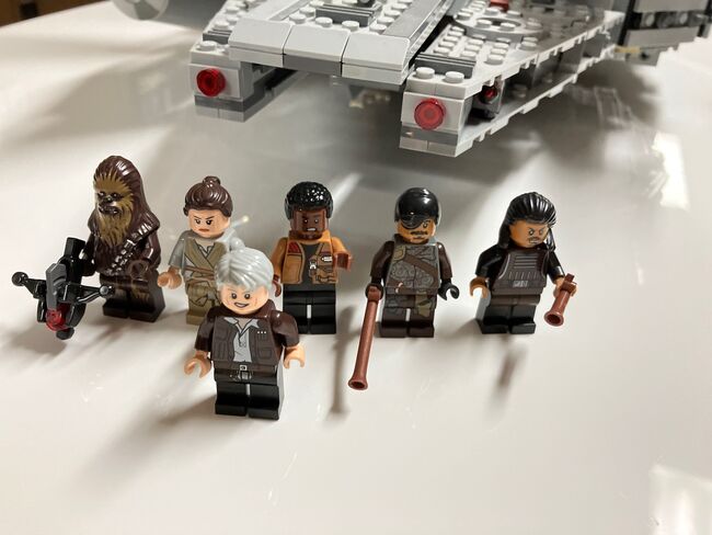 Millennium Falcon, Lego 75105, Brandon, Star Wars, Edmonton, Abbildung 3