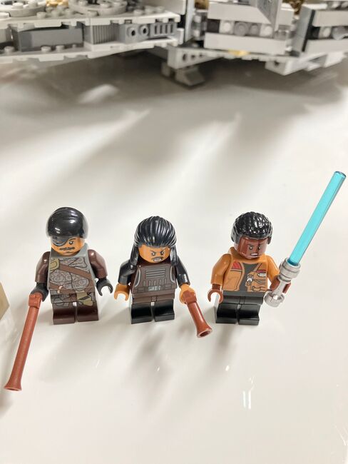 Millennium Falcon, Lego 75105, Brandon, Star Wars, Edmonton, Image 7