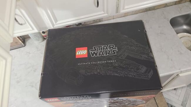 Millennium falcon sealed box set, Lego 75192, Joseph Louw, Star Wars, La lucia, Abbildung 5