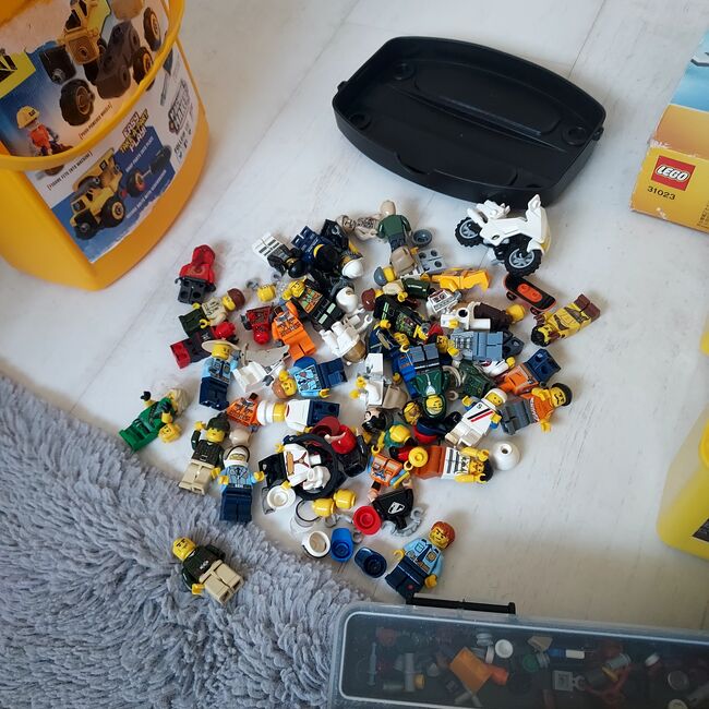 Mix, a lots spare, mini figures, lego creator, mini sets, Lego, Marcin Smialek, City, BURNLEY, Abbildung 3