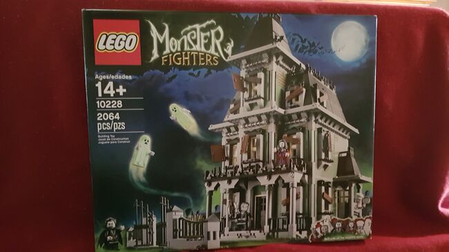 Monster Fighters: Haunted House, Lego 10228, Simone Whitely, Monster Fighters, Gisborne(vic)