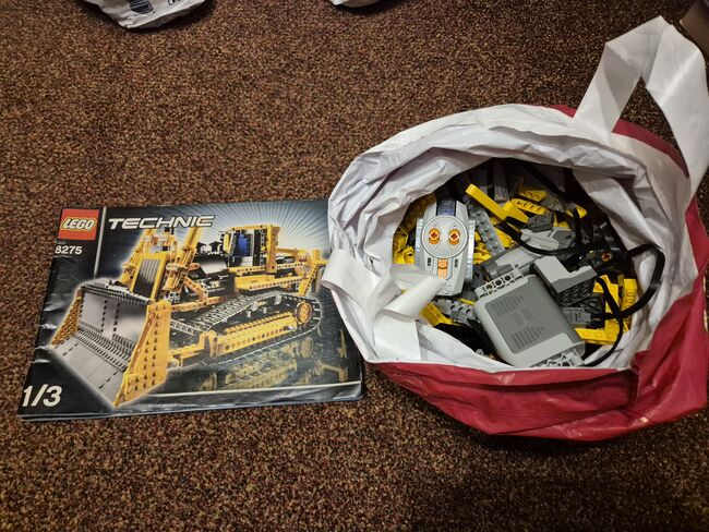 Motorized Bulldozer 8275, Lego 8275, Daniel Waterman, Technic