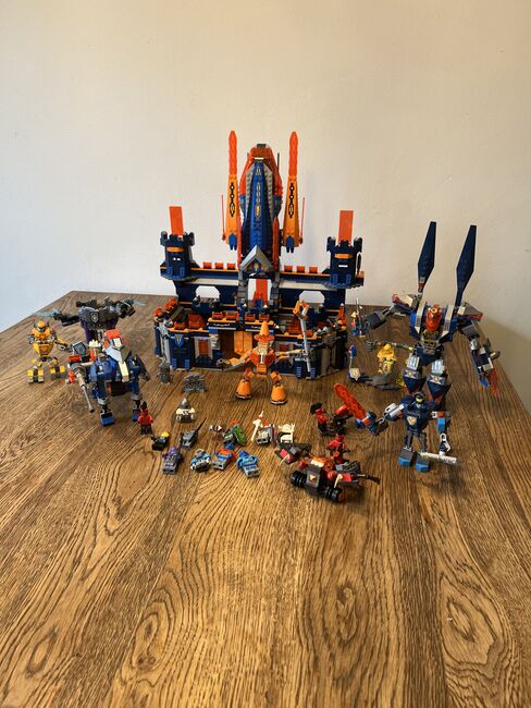 Nexo Knights Konvolut, Lego 70357, 70327, 70312, 70318, 70362, 70336, Brinkmann, NEXO KNIGHTS, Bad Wildungen