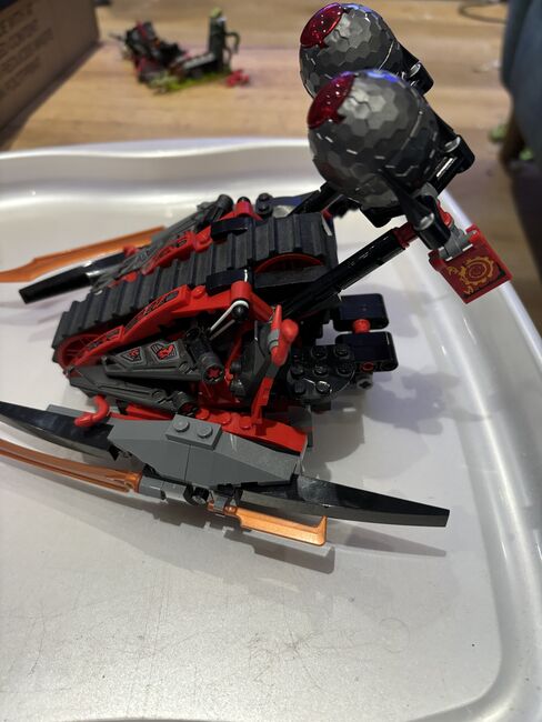 Ninjago Vermillion Invader complete set, Lego 70624, Karen H, NINJAGO, Maidstone, Abbildung 8